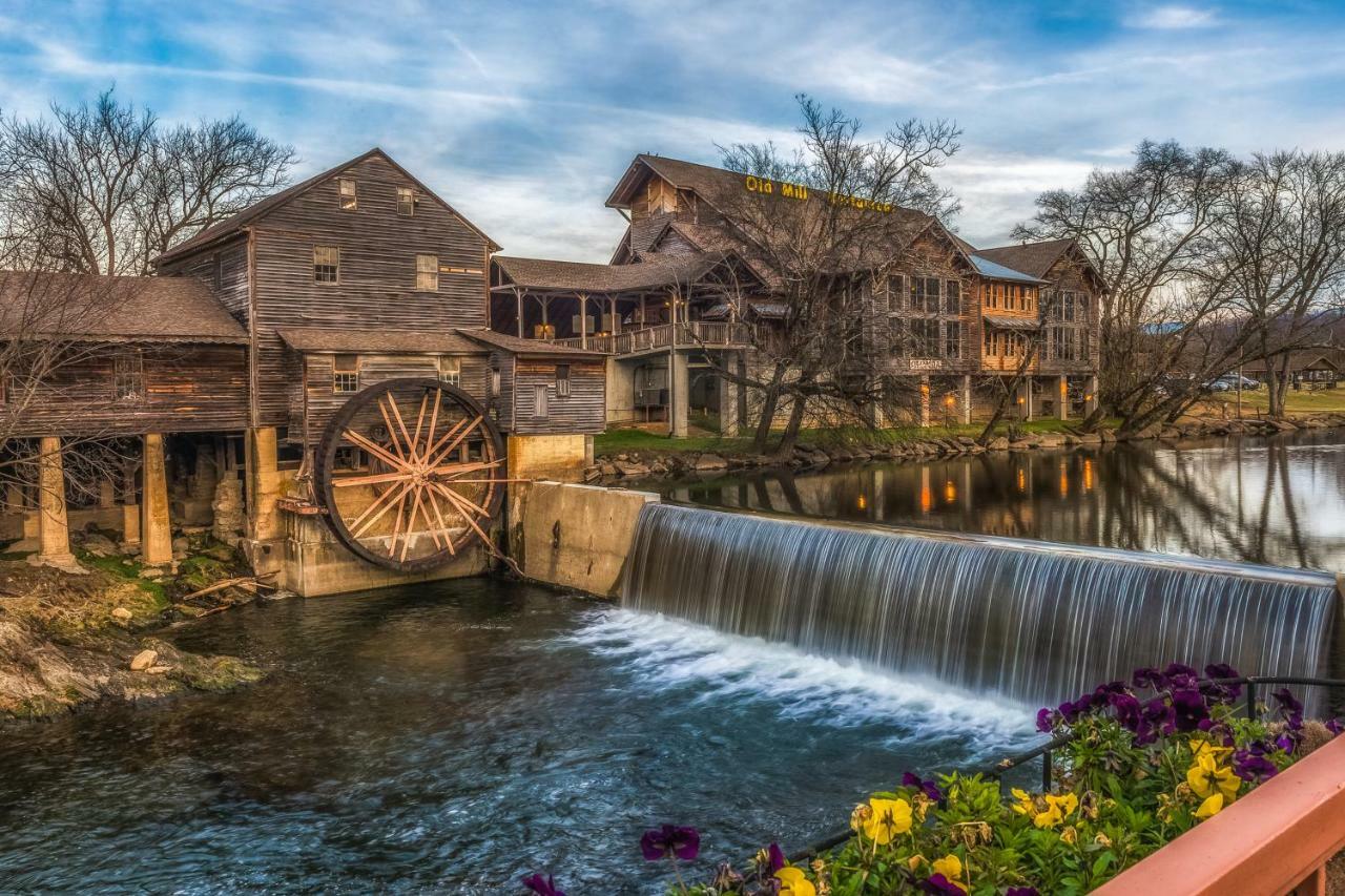 Smoky Bear Hideout Villa Sevierville Exteriör bild